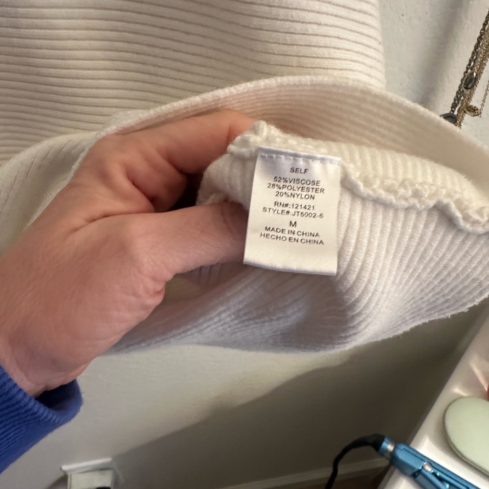 Ellison Ribbed Sweater - Picture 4 of 5